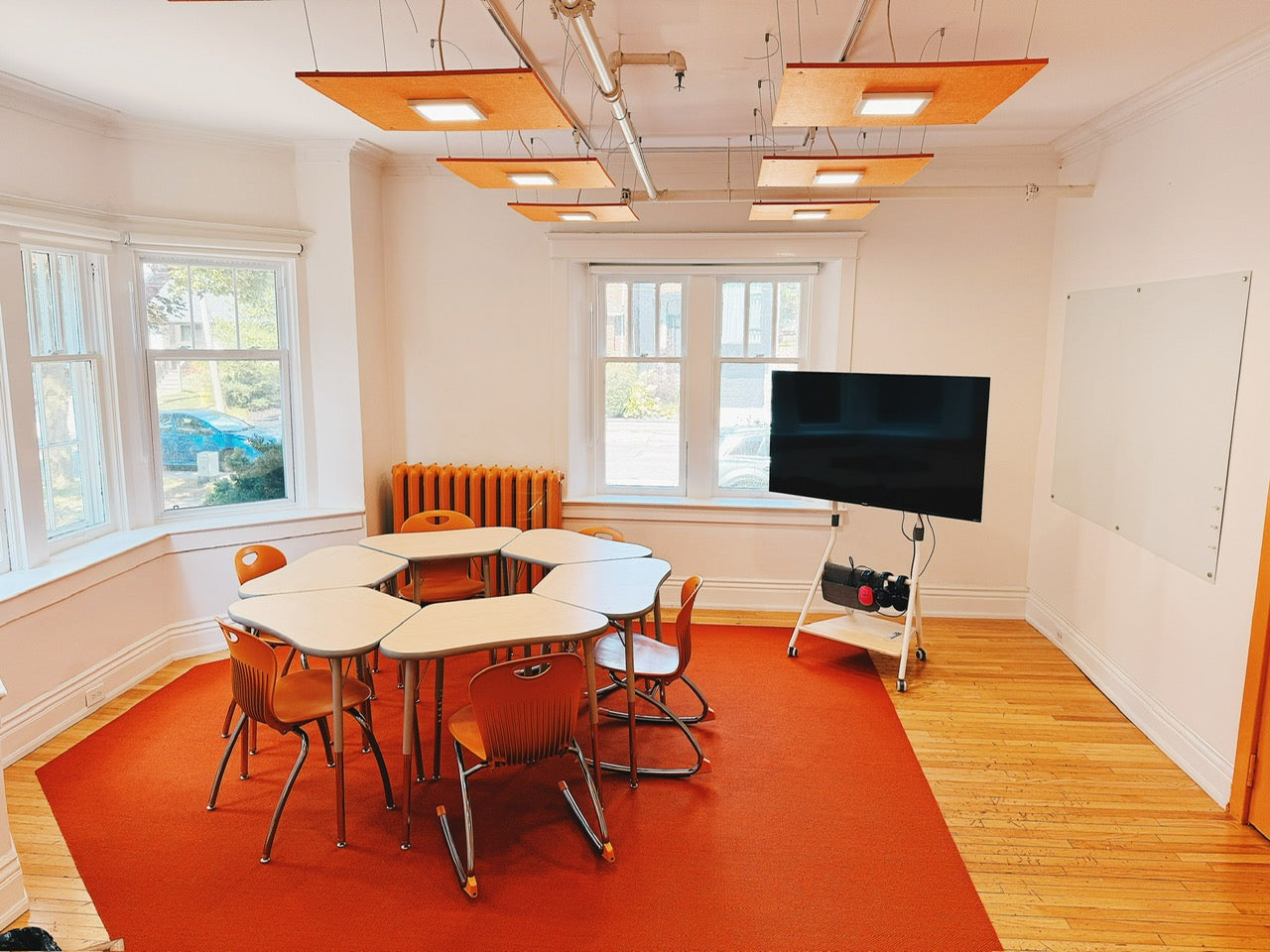 Octagon Geometric Cloud