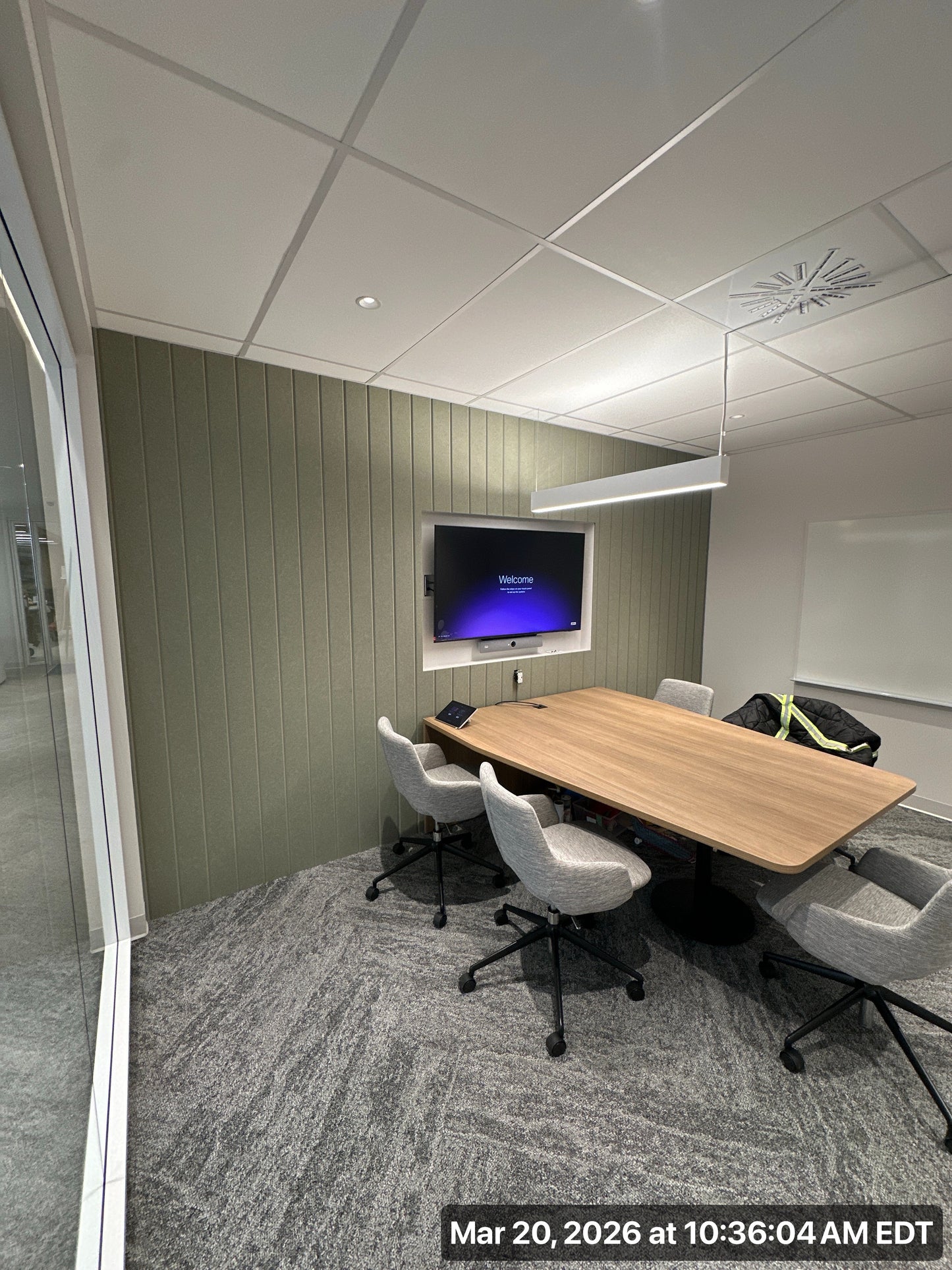 4" Vertical bevels - Acoustic Wallcovering